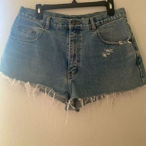 High Sierra medium wash denim shorts